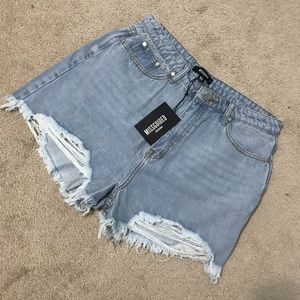 MISSGUIDED distressed cutoff denim shorts NEW
